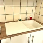T2 Proche Centre Apartament *