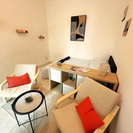 T2 Proche Centre Apartmán *